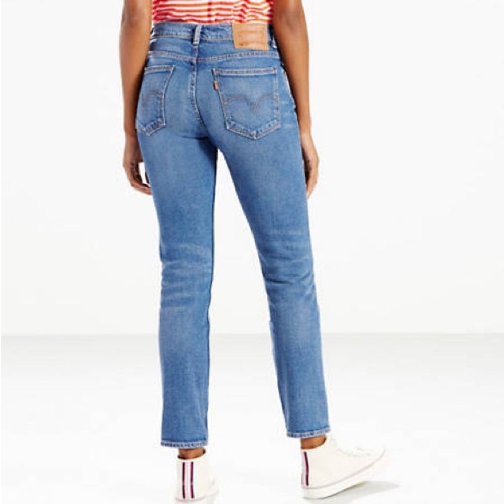 Levi's orange tab 505 Crop Jeans Distressed Split Knee Medium light Wash Size 26